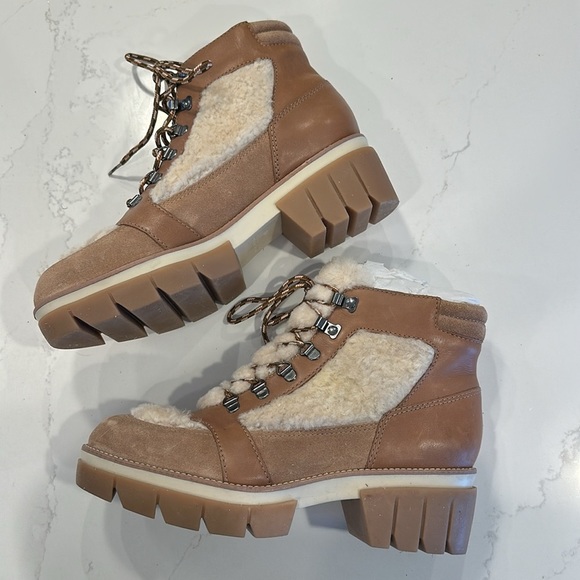 Bernardo Sawyer Boots NEW - Picture 3 of 8